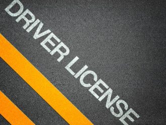 how to renew driving license in Dubai