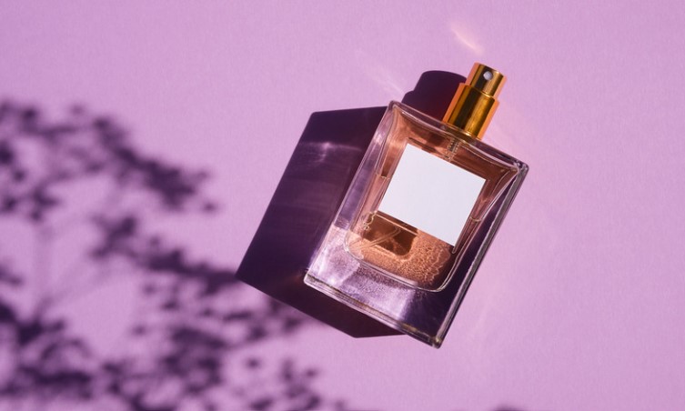 Top 10 Perfume Companies in UAE